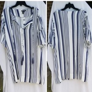 NEW Chelsea & Theodore casual dress